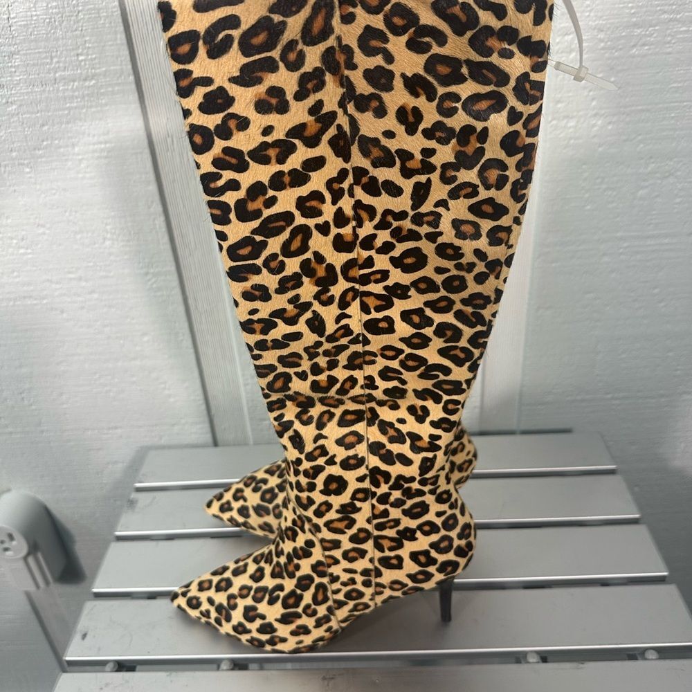 Linea Paolo Perfect Knee High Boot Leopard Print Size 5.5 NWOT - Picture 7 of 11